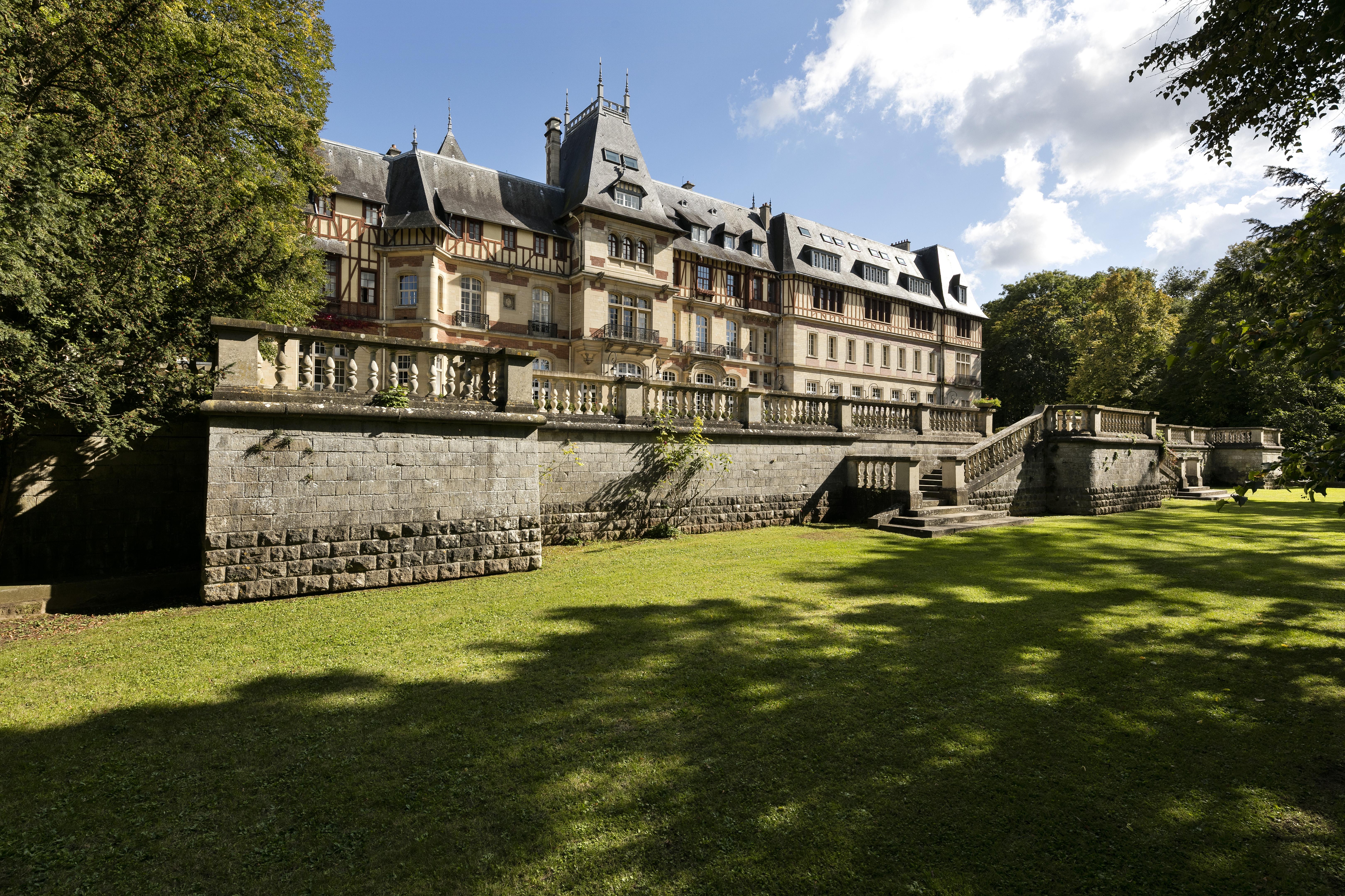 Chateau Jeanne & The Forest - Chateau De Montvillargenne Жувьё Экстерьер фото